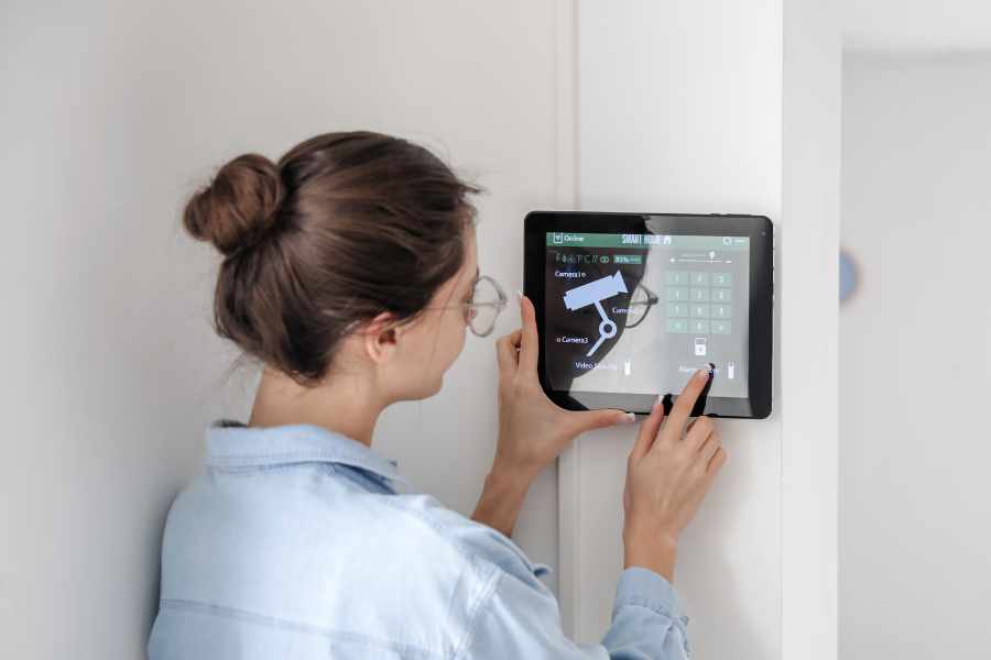 Automatización de dispositivos con sistemas de domótica